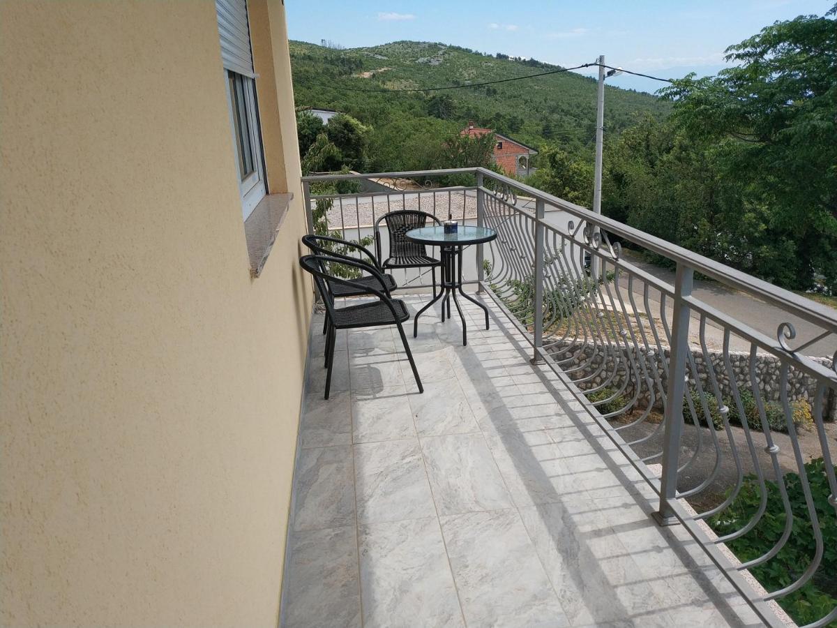 Biljman Lägenhet Crikvenica Exteriör bild